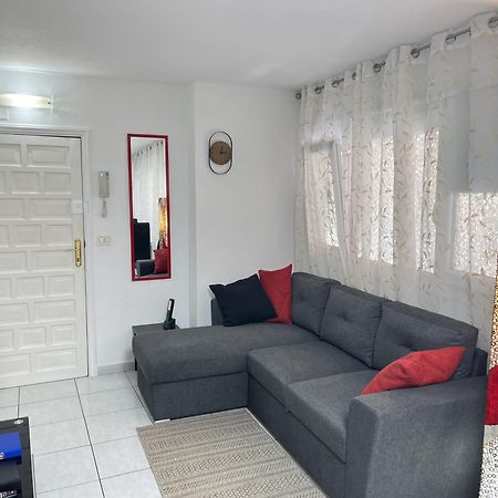 Edificio Gloria Apartment Лос Кристианос Екстериор снимка